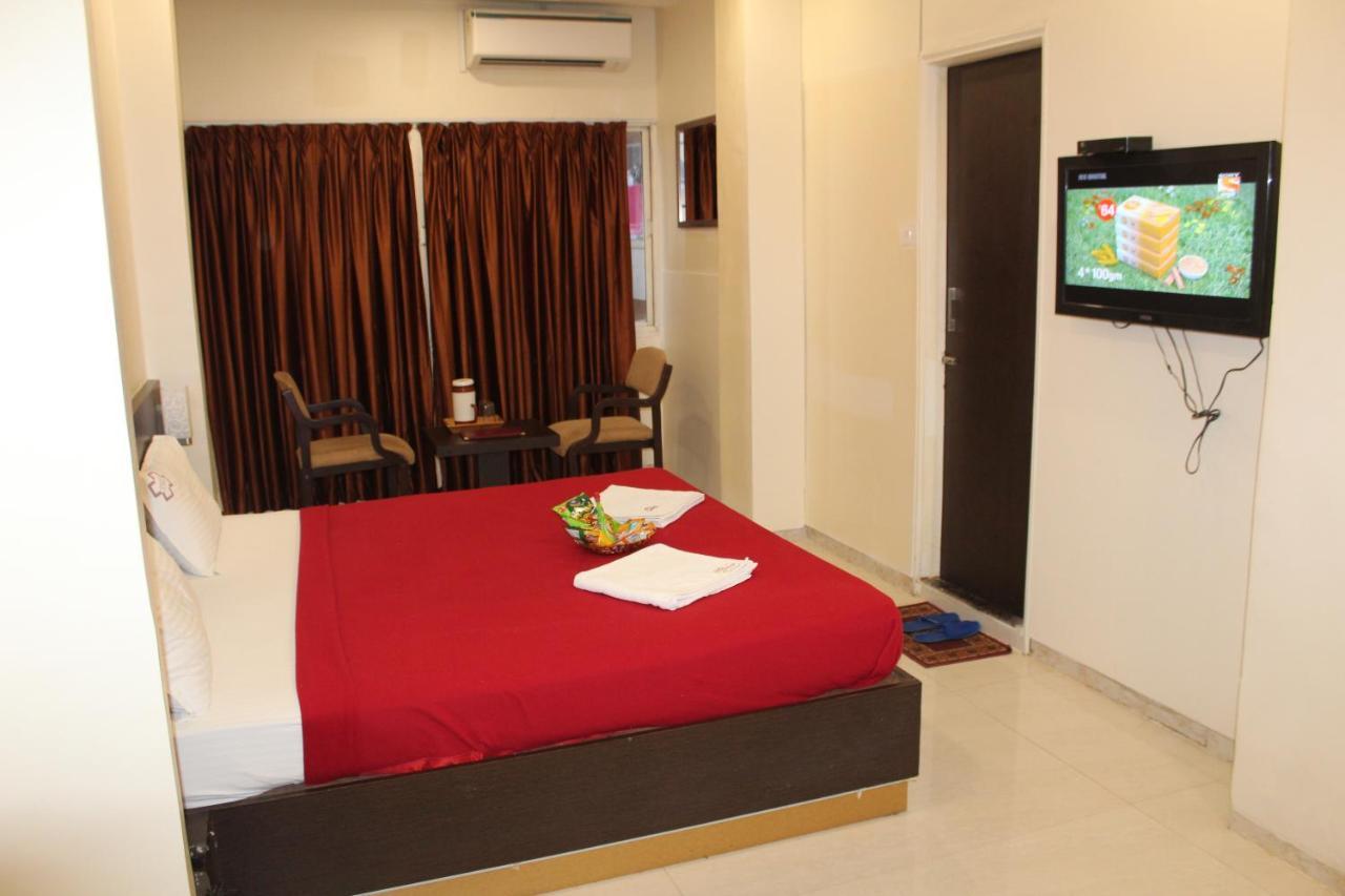 Choice Classic Hotel Pune Exterior photo
